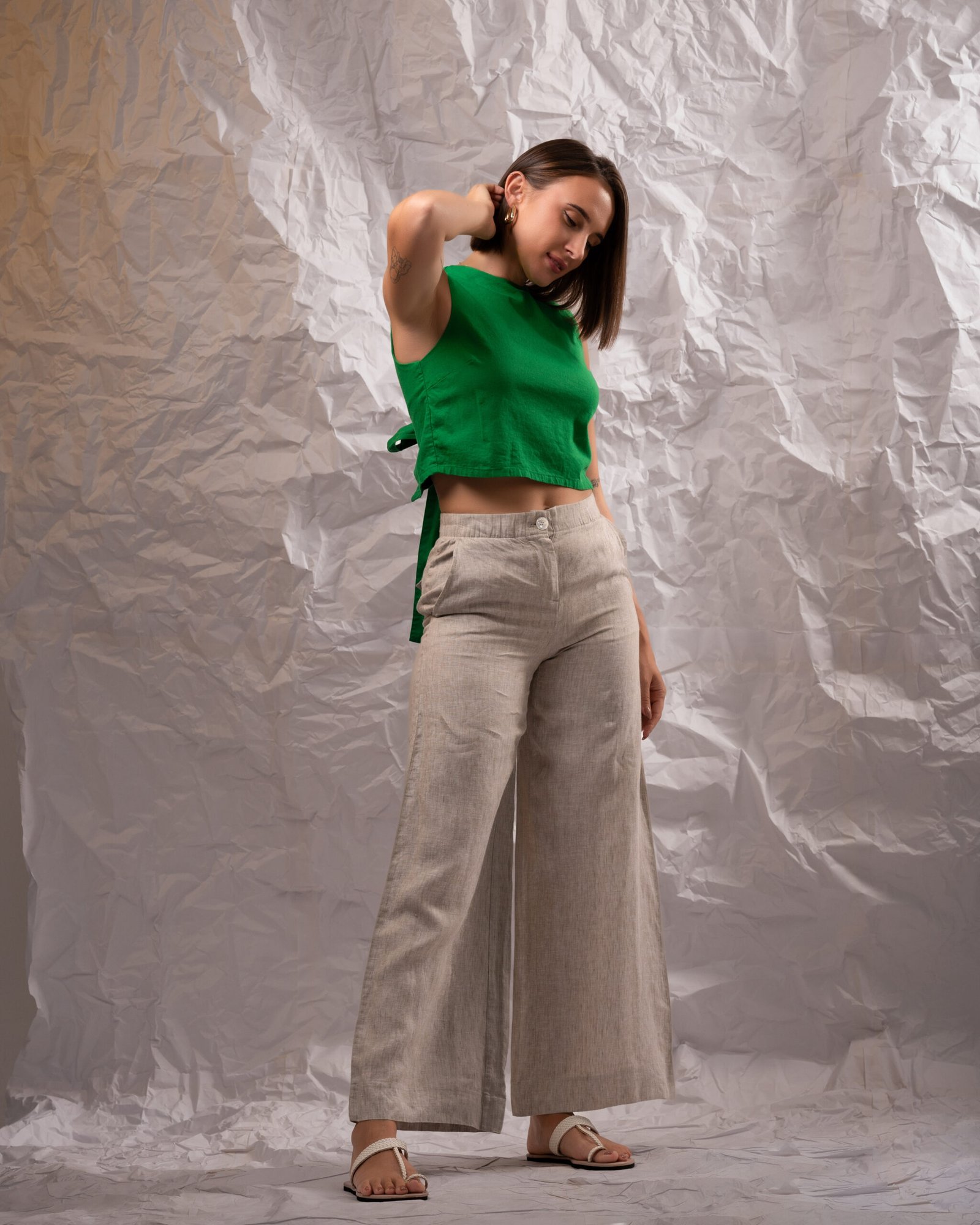 Women’s Pure Linen Sleeveless Crop Top - Image 3