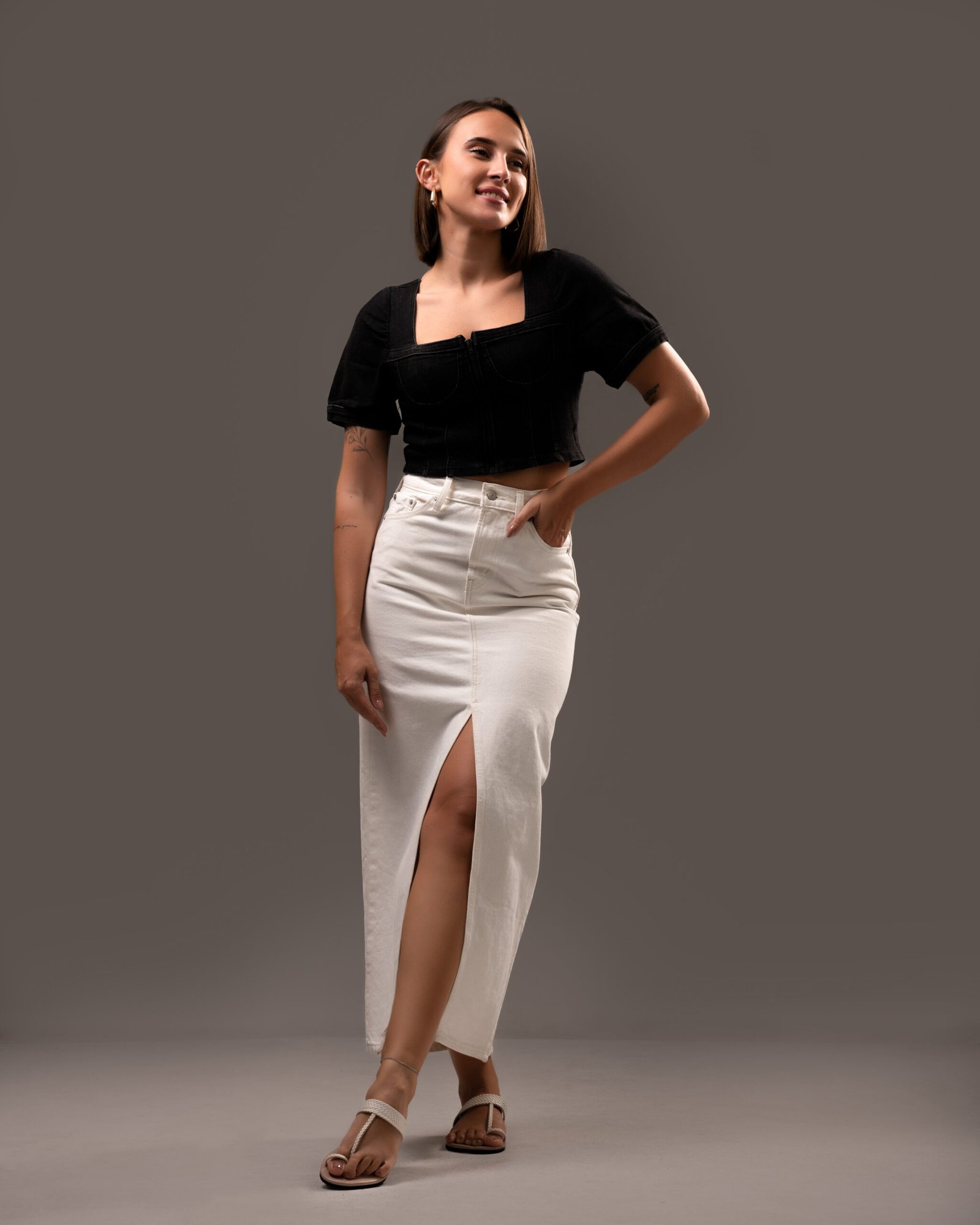 Women’s Structured Denim Crop Top - Image 3